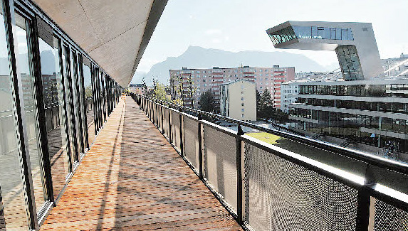 Datei:Neue Mitte Lehen 1.jpg