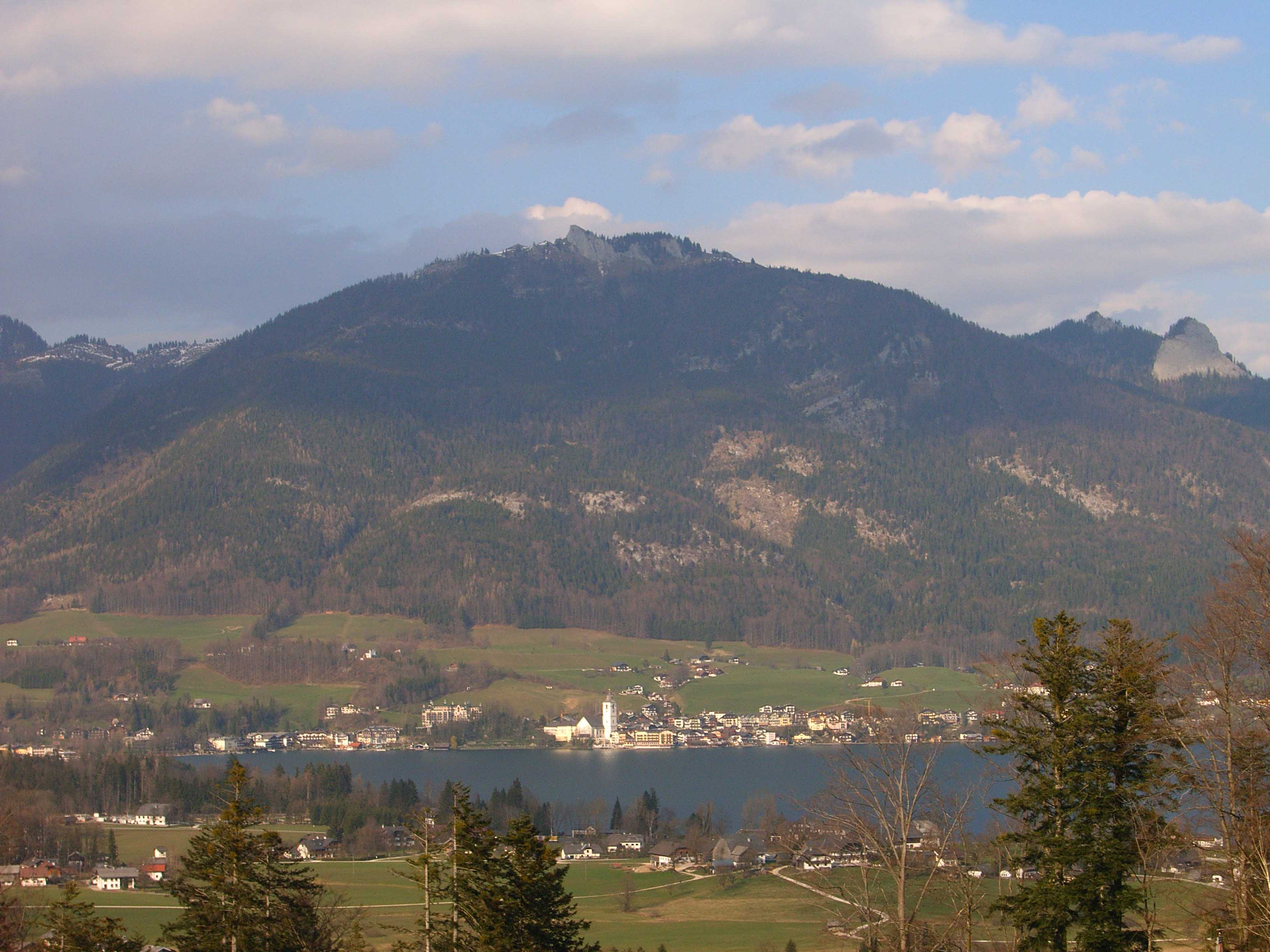 Vormauerstein und St. Wolfgang, Ansicht von Vitz am Berg bei Gschwendt in Strobl