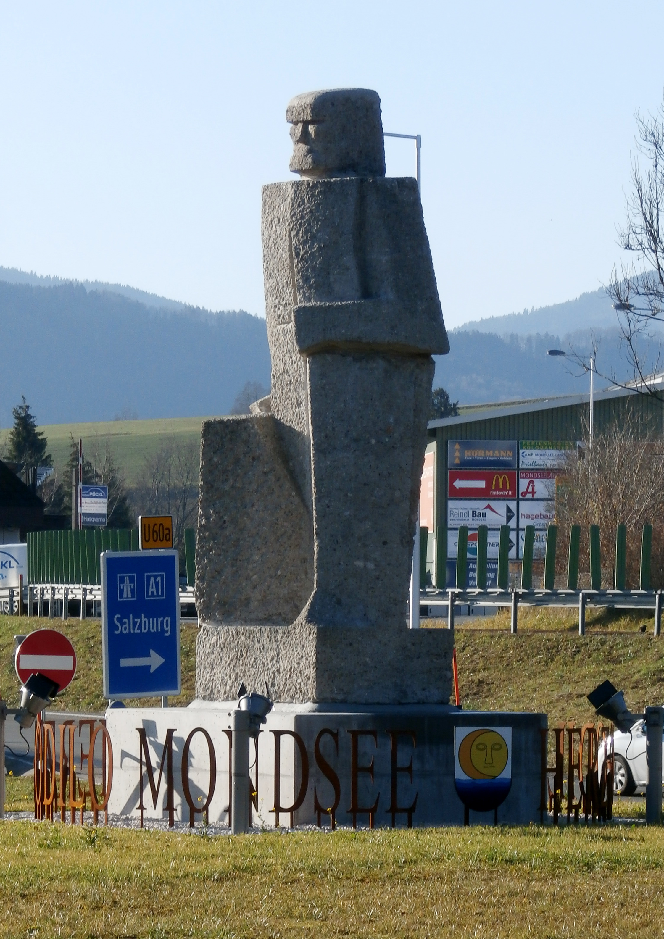 Odilodenkmal in Mondsee, Nahaufnahme