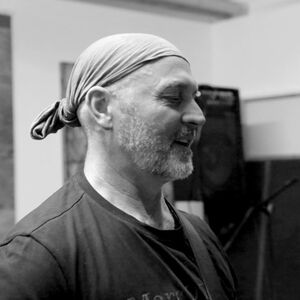 Gary Herrmann, Gitarre