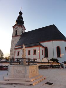 Marienbrunnen in Großgmain, östliche Ansicht