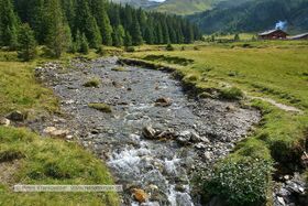 Der Lenzangerbach im Bereich der Ursprungalm.