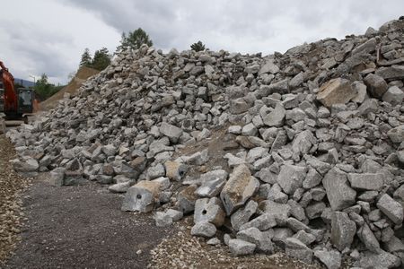 Pistenerneuerung 28 04 2019 06.jpg