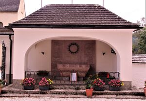 Kriegerdenkmal Mattsee.jpeg