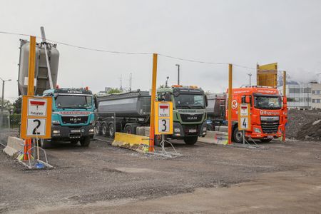 Baustellen-Management: Reinigungsboxen für Lkw;