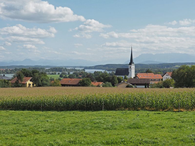 Datei:Taching am See02.jpeg