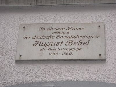 Gedenktafel für August Bebel im Schatz-Durchhaus