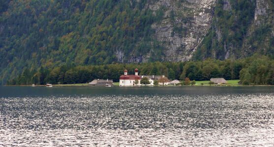 Königssee mit Blick auf St. Bartholomä
