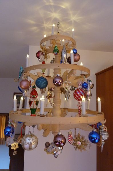 Datei:Reifenbaum Angerer-Geßl.JPG