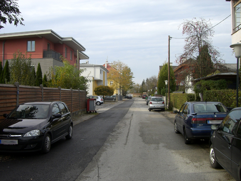 Datei:Anton-Hall-Straße.jpg