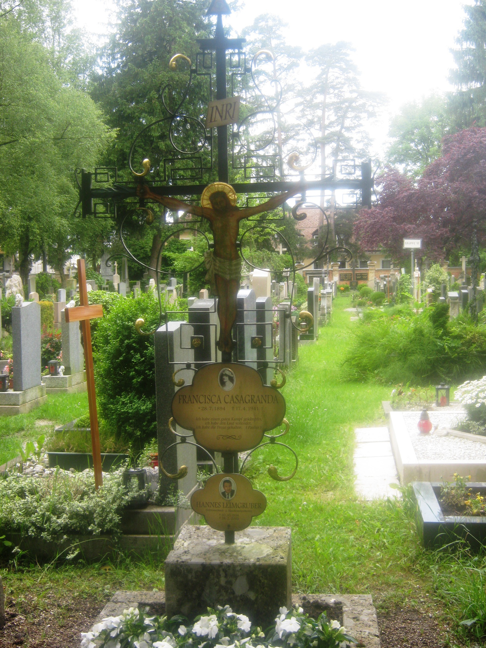Das Grab von Franziska Casagranda auf dem Salzburger Kommunalfriedhof