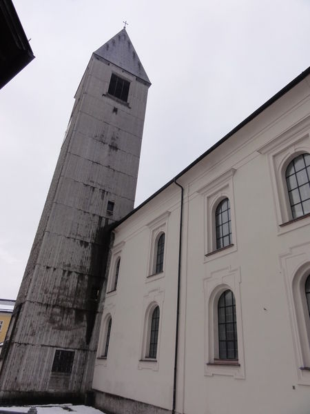Datei:Turm der Stadtpfarrkirche.JPG