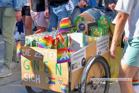 2025 09 06 Pride Parade Salzburg 16.jpg