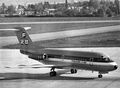 Fokker F 28 Salzburger Flughafen.jpg
