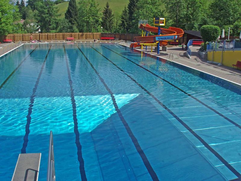 Datei:St. Johann Waldbad01.jpg