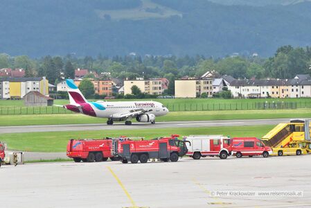 2025 06 16 APT SZG Flughafenfeuerwehr Übung 05.jpg