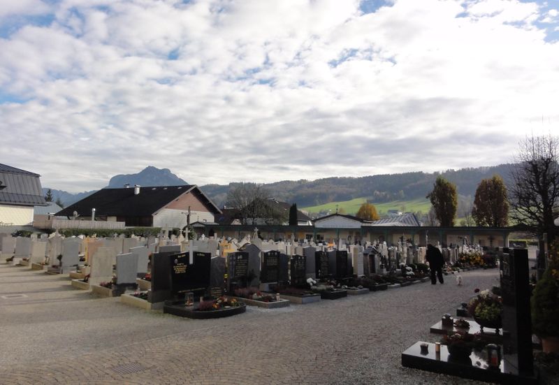 Datei:Friedhof DSC03950.jpg