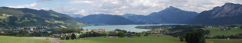 Datei:Mondsee klassisch.JPG