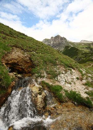 Oberhüttenbach 28924 2016-06-28.jpg