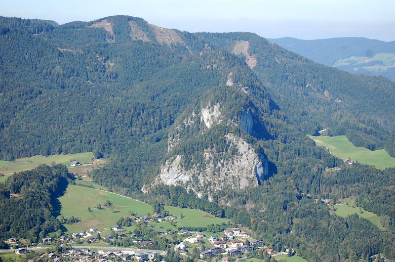 Datei:Plombergstein 830m.JPG