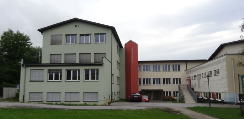 Datei:NMS Neumarkt.JPG