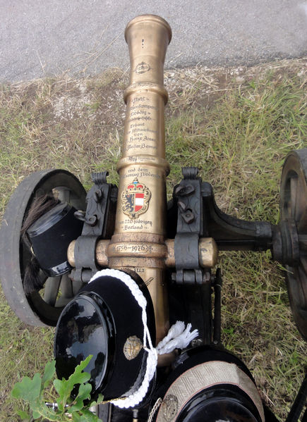 Datei:Grödig Kanone.jpg