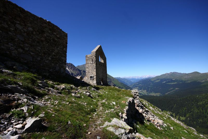 Datei:Radhaus sonnblick 1751 13-08-01.jpg