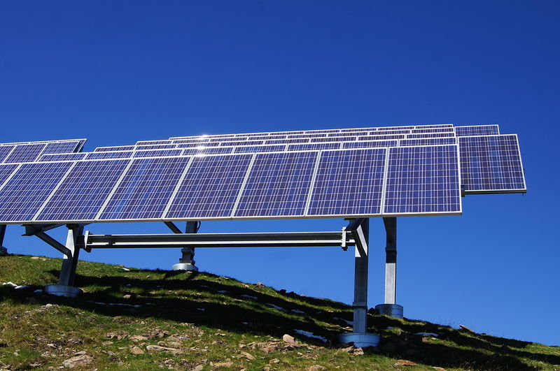 Datei:Solarkraftwerk Wildkogel 03.jpg